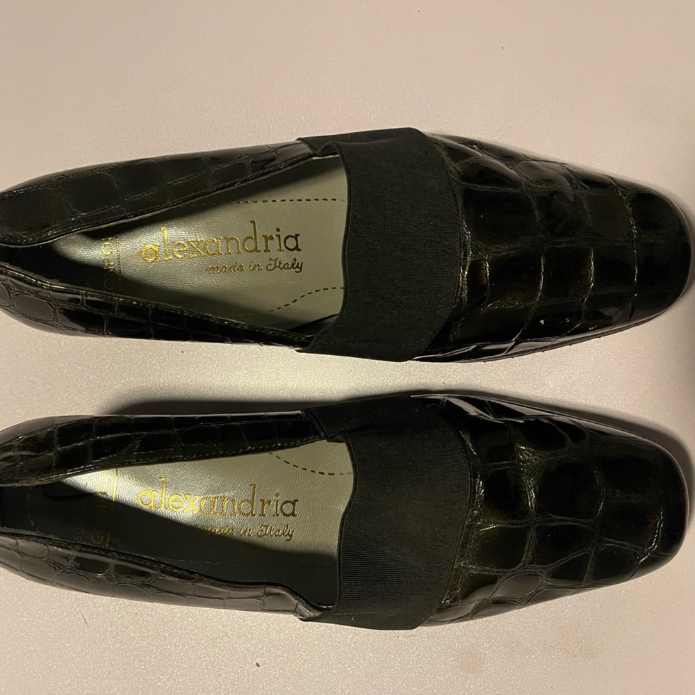 Alexandria made in Italy New women’s turtle shell heel loafers shoes size 6.5